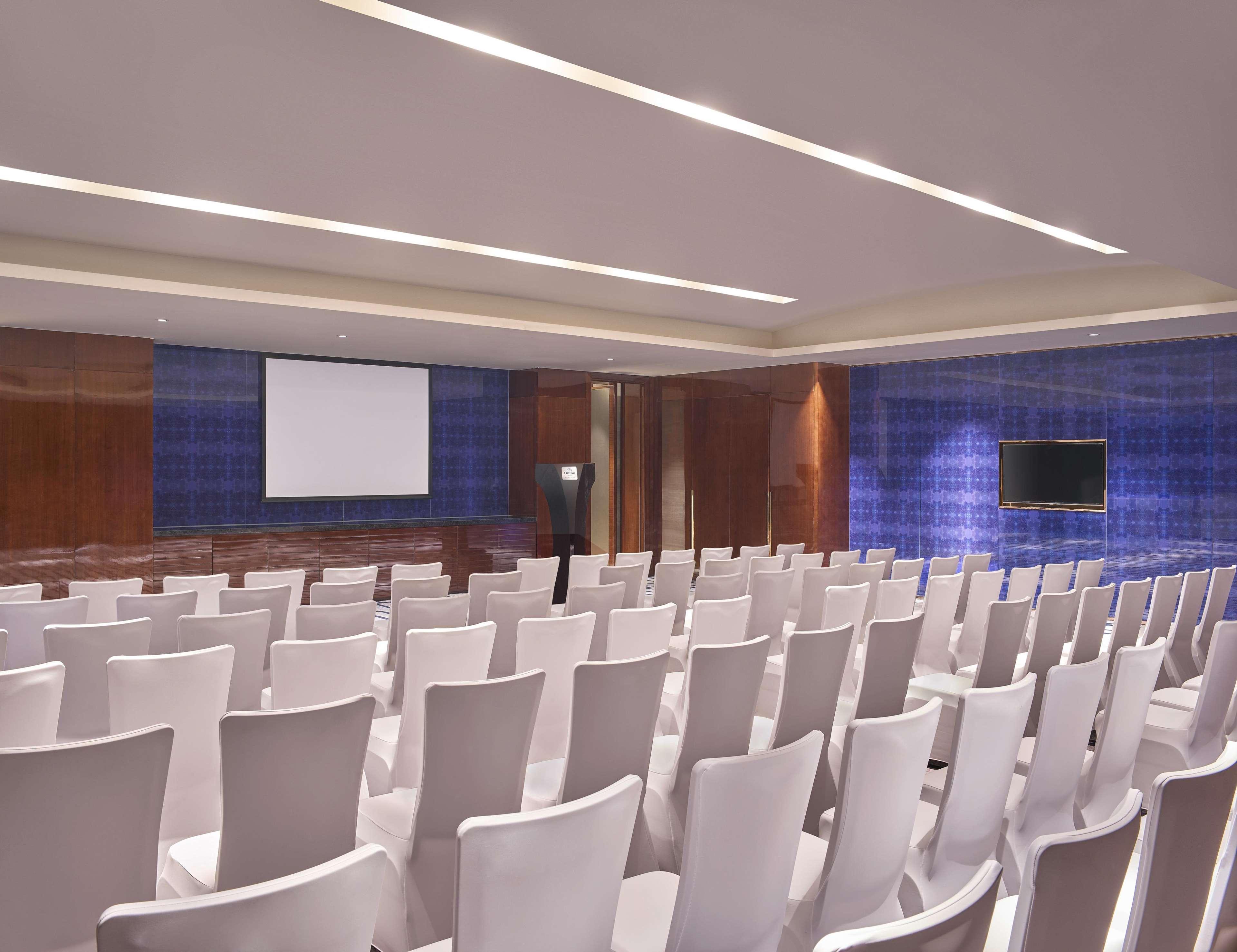 Hilton Haikou Haikou  Exterior foto
